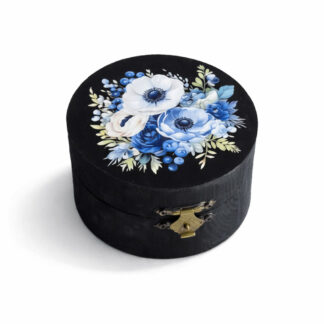 Cutie rotunda din lemn cu flori albastre